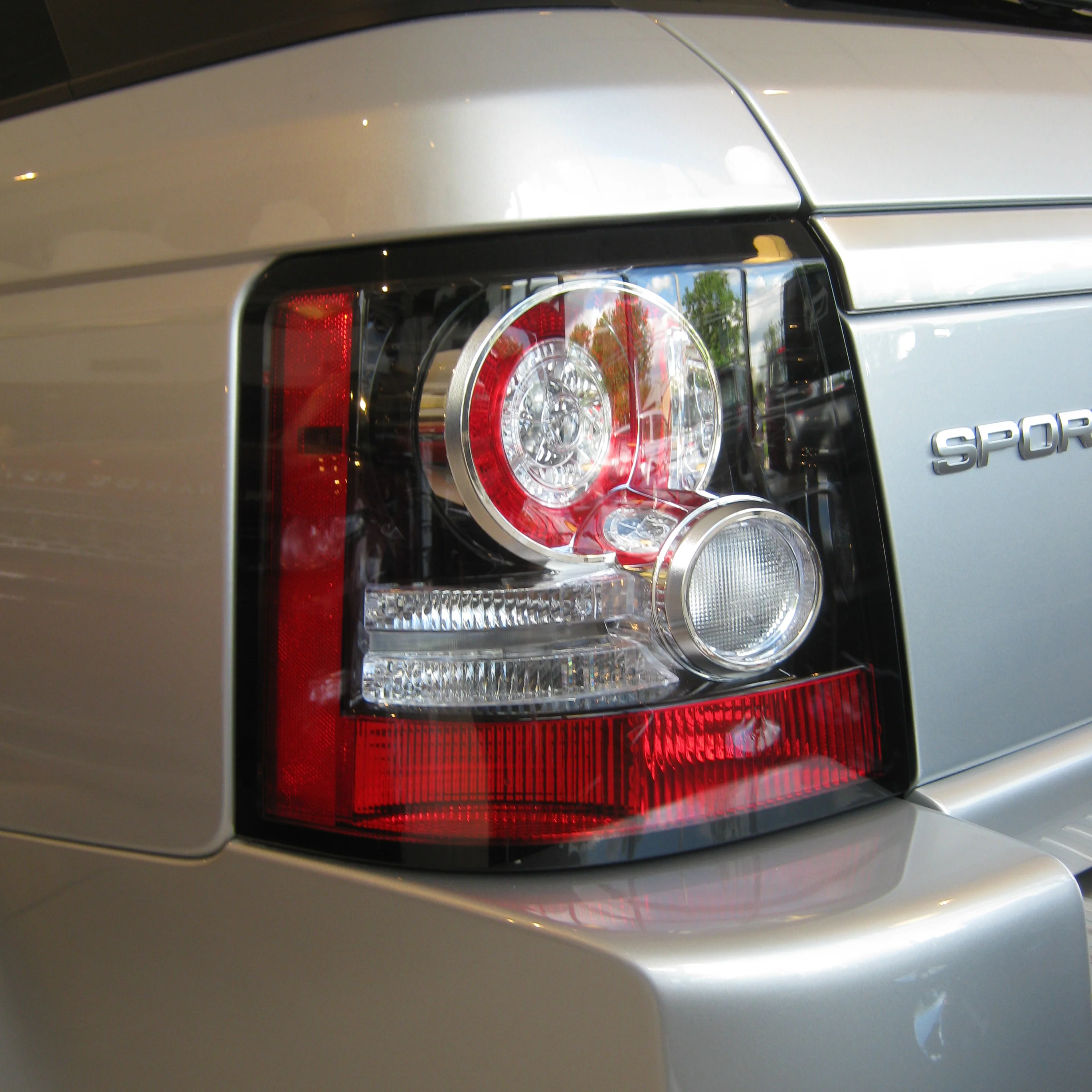 2012 Spec Rear LED Light Kit (includes reisistor looms) for Range Rover Sport L320 2005-09 - Aftermarket - Image 5