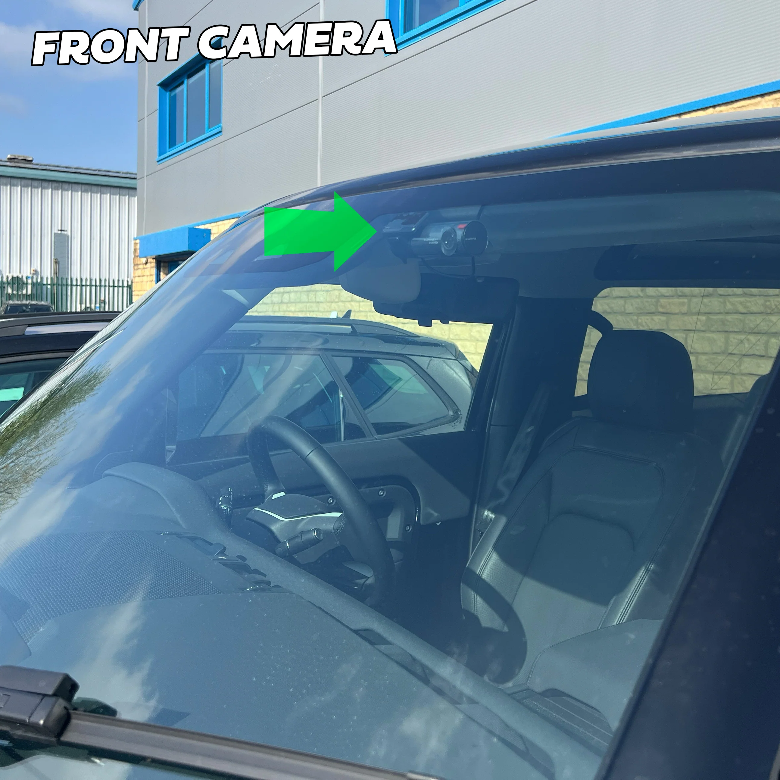 BlackVue Dash Cam Kit & Plug+Play Loom for Land Rover Defender L663 - Image 2