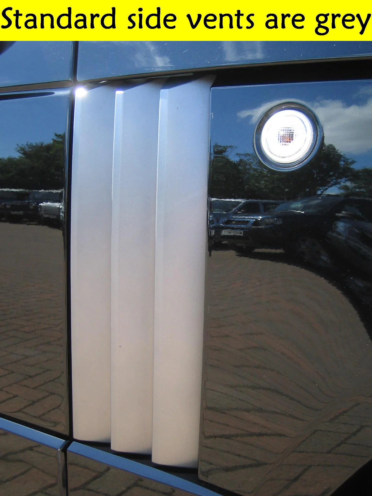 Chrome Triple Side Vent Assemblies for Range Rover L322 - Image 3