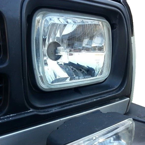 Crystal Square Headlights Daihatsu Fourtrak (Pair) with E Mark - RHD - Image 2
