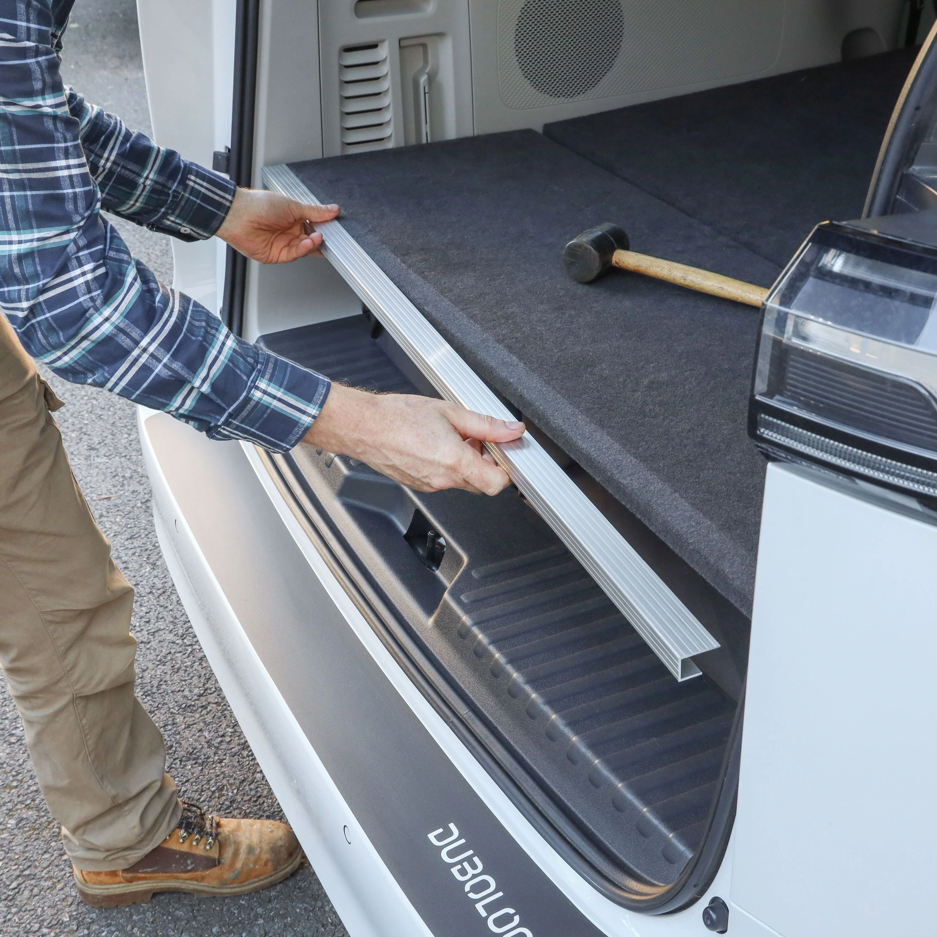 Edge Strip for Raised Floor for VW ID Buzz - Silver - Image 6