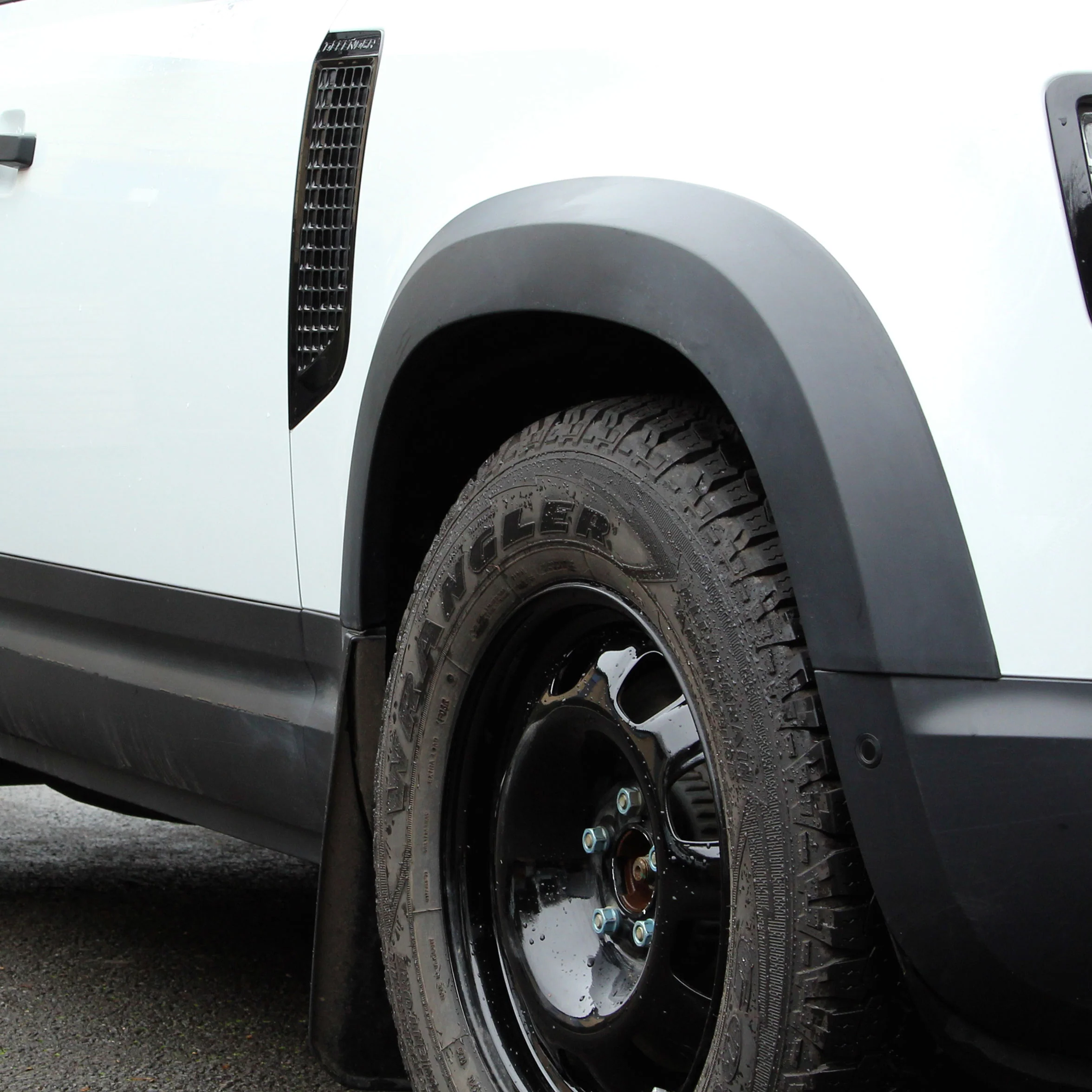 Extended Wheel Arch Set - Genuine - for Land Rover Defender L663 (90 model) - Image 12