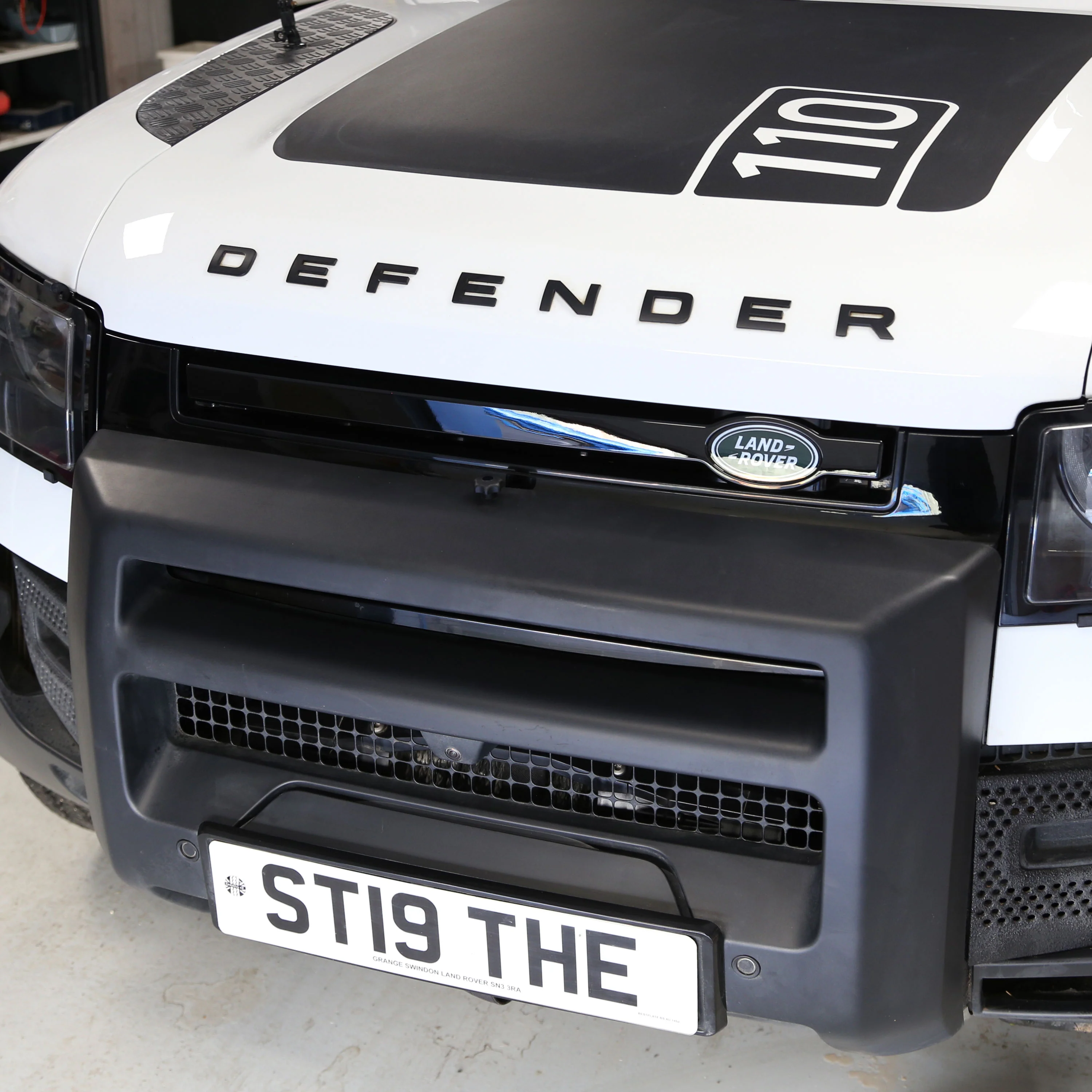 Front Grille Bar Cover for Land Rover Defender L663 - Gloss Black - Image 5