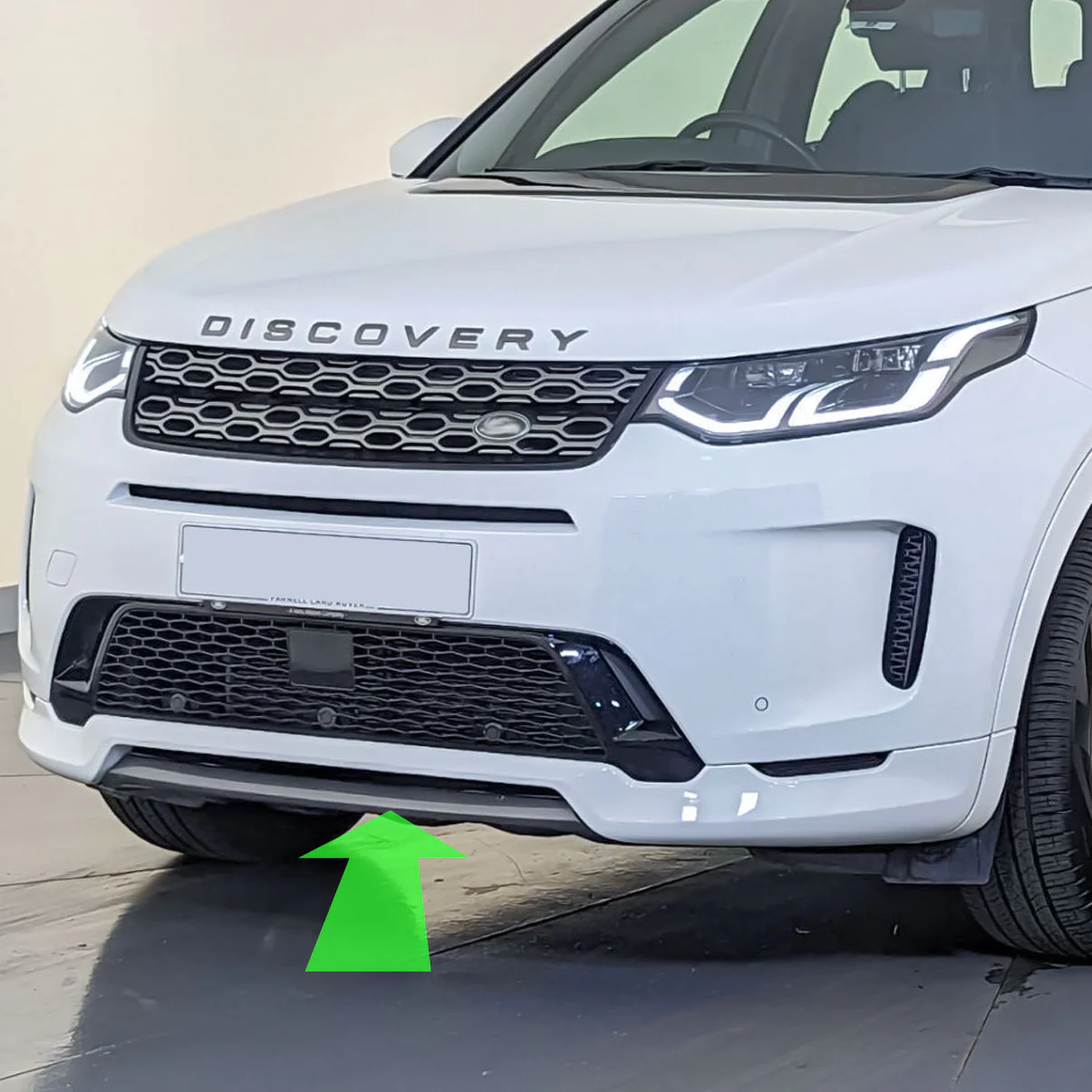 Front Tow Eye Cover for Land Rover Discovery Sport 2020 Dynamic Bumper - Image 2