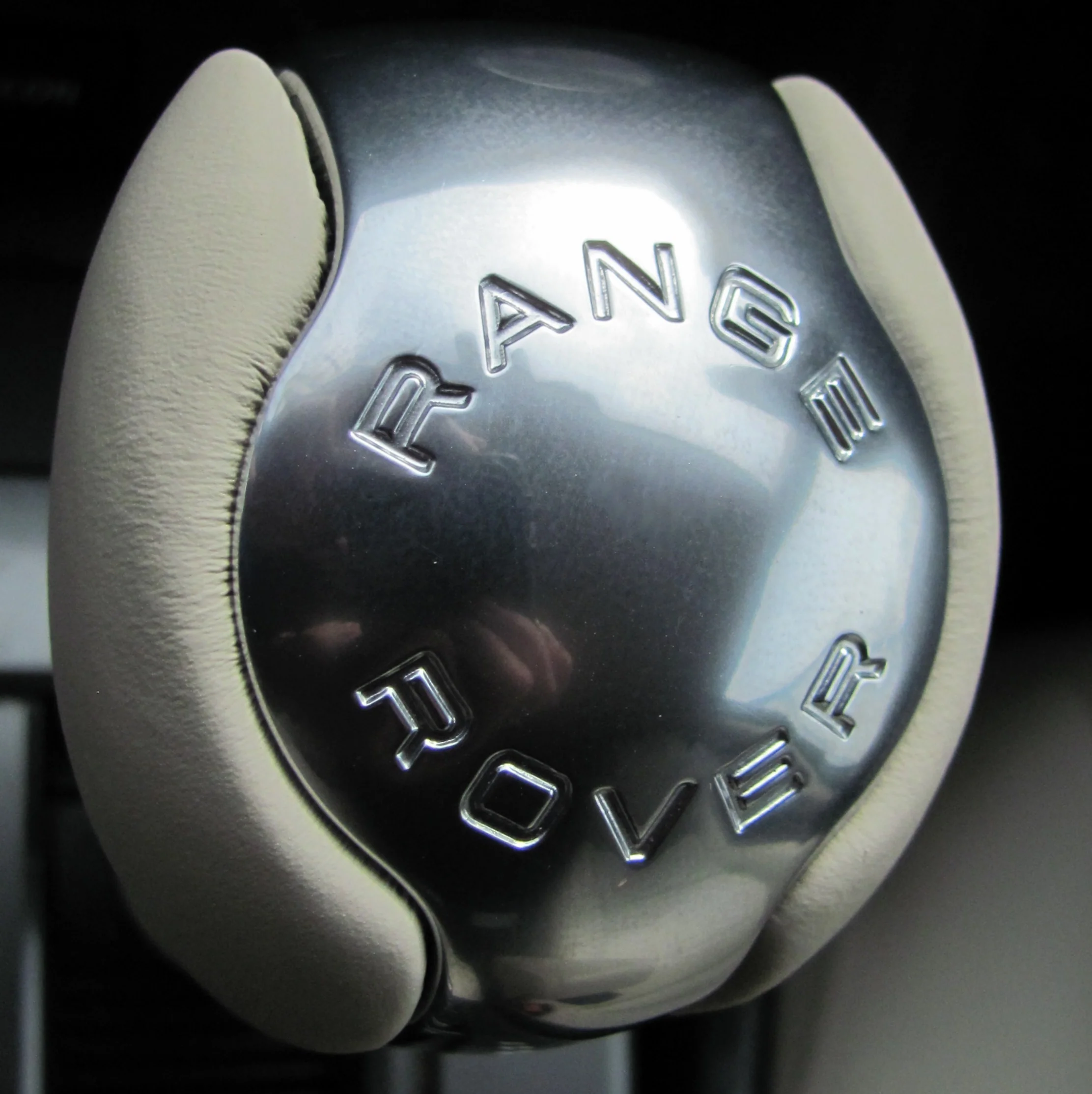 Gear Knob - Ivory leather + Chrome Insert for Range Rover Sport - Image 4