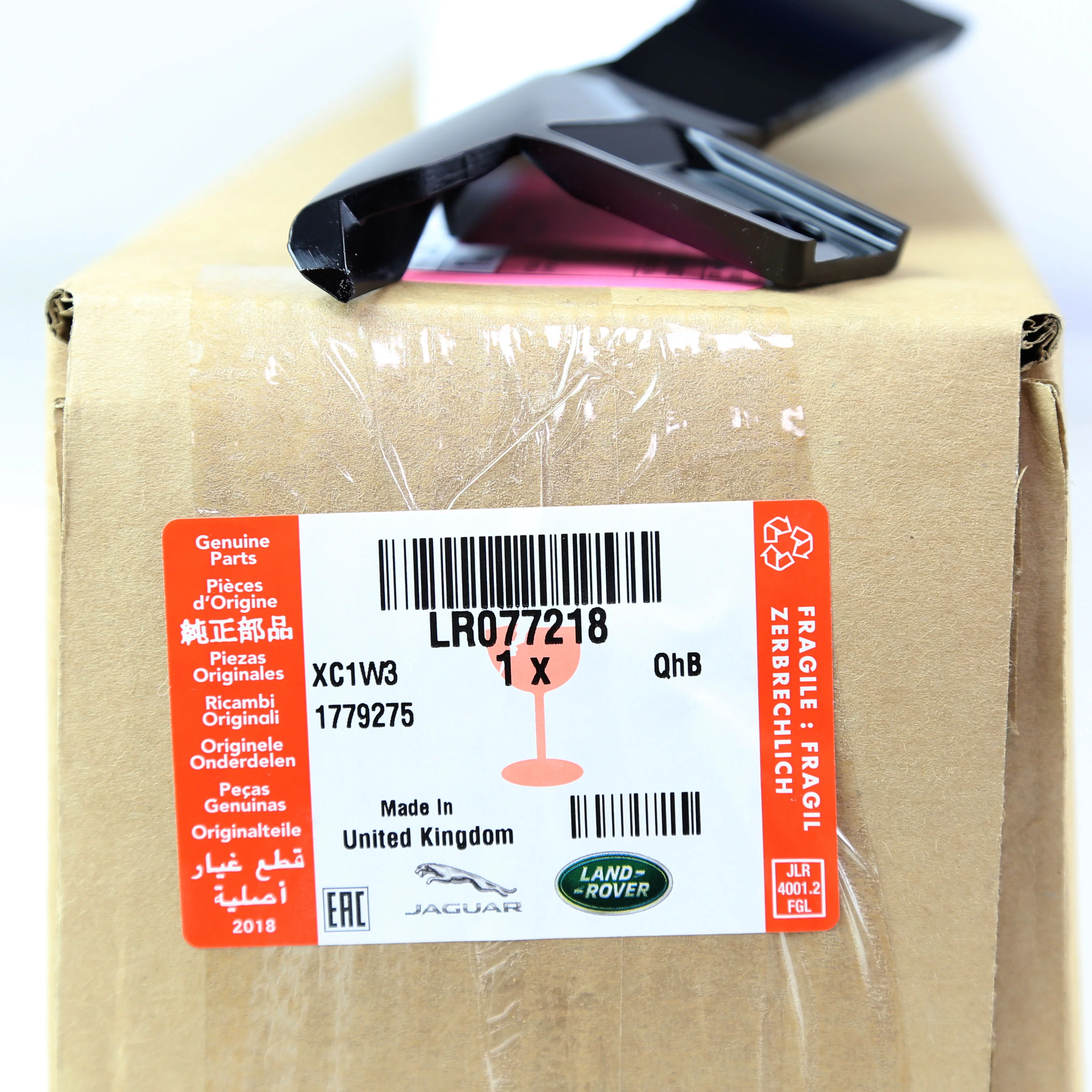 Genuine A Pillar Finisher in Gloss Black for Range Rover Evoque 1 '5 Door' (2011-18) - LEFT - Image 6