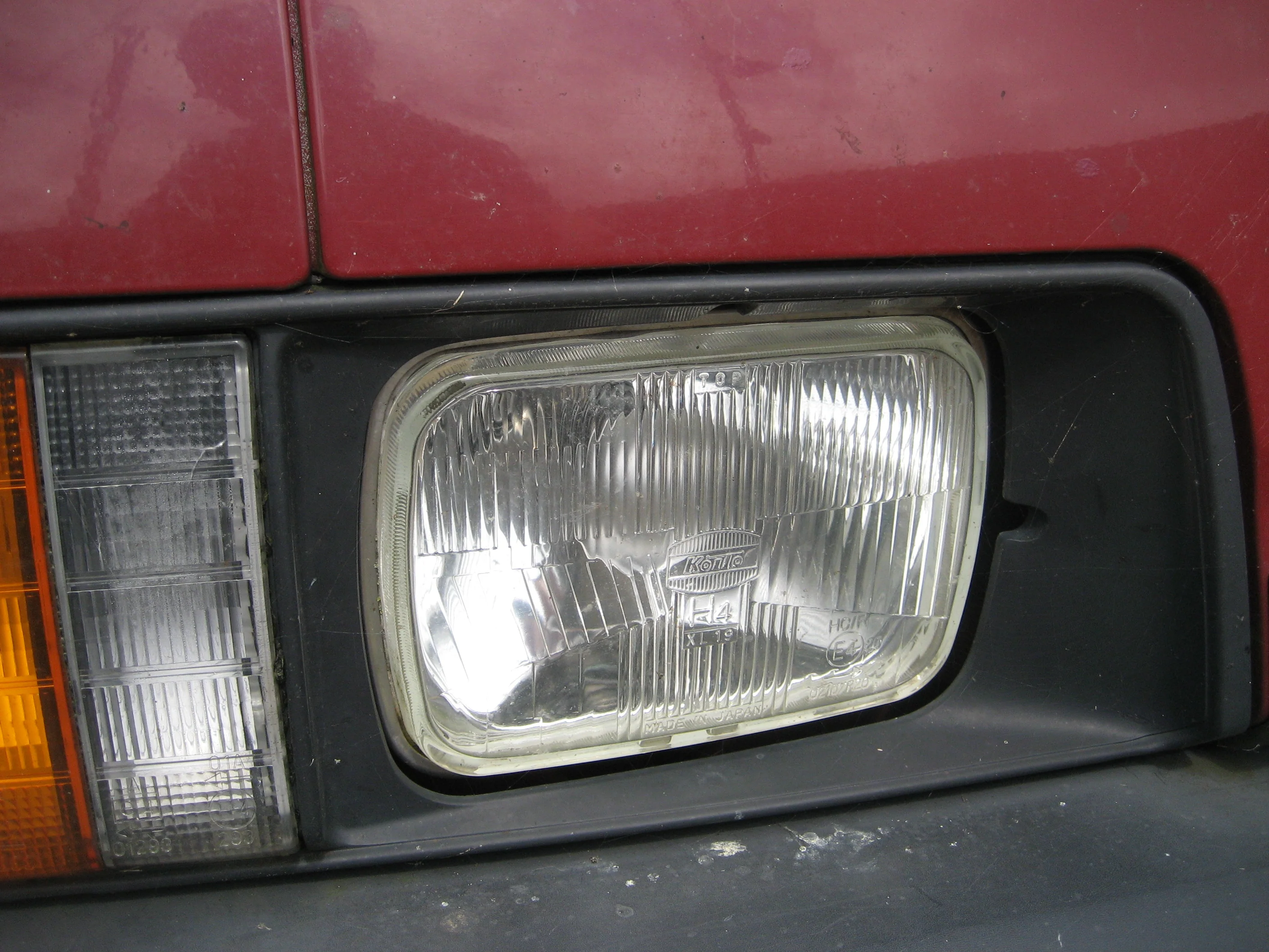 Halogen Headlight Mitsubishi L300 Van - PAIR - RHD - Image 7
