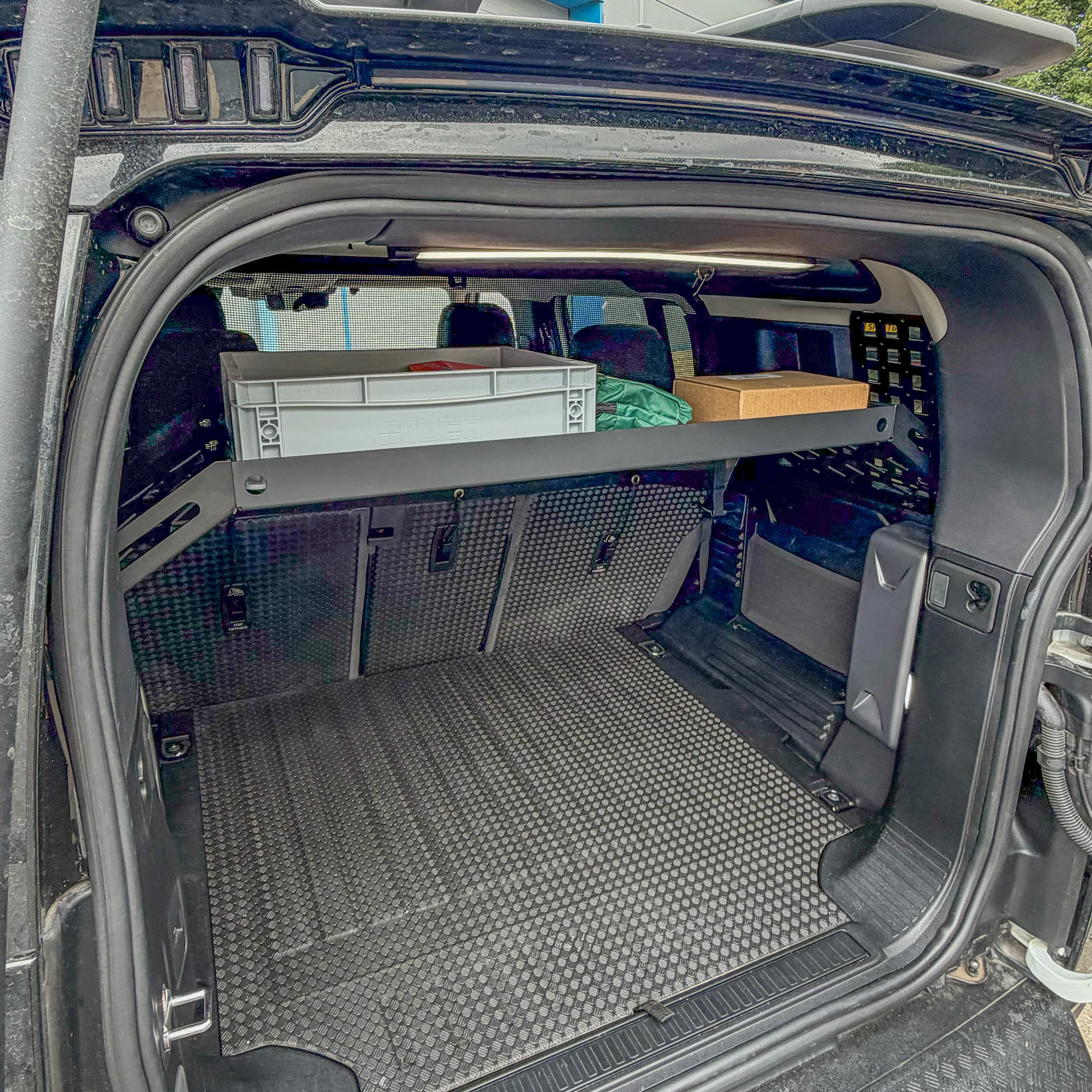 Heavy Duty Boot Shelf for Land Rover Defender L663 (110 model) - Image 4