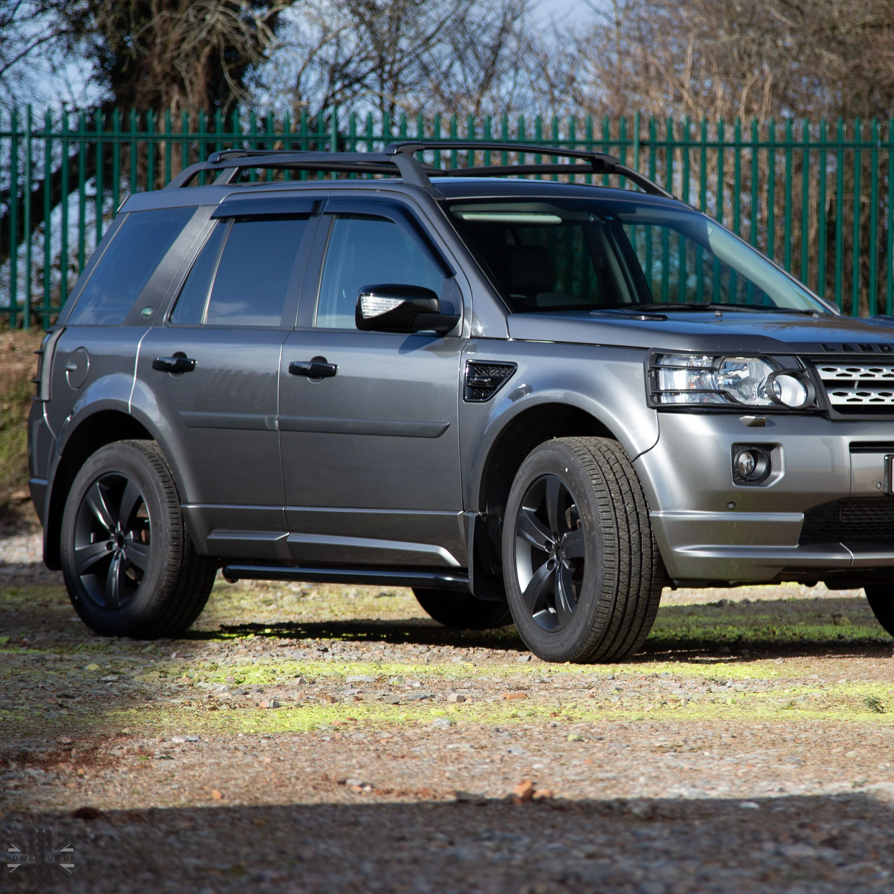 HST/Dynamic Lower Door Moulding 6pc Kit in Gloss Black for Land Rover Freeelander 2 - Image 11