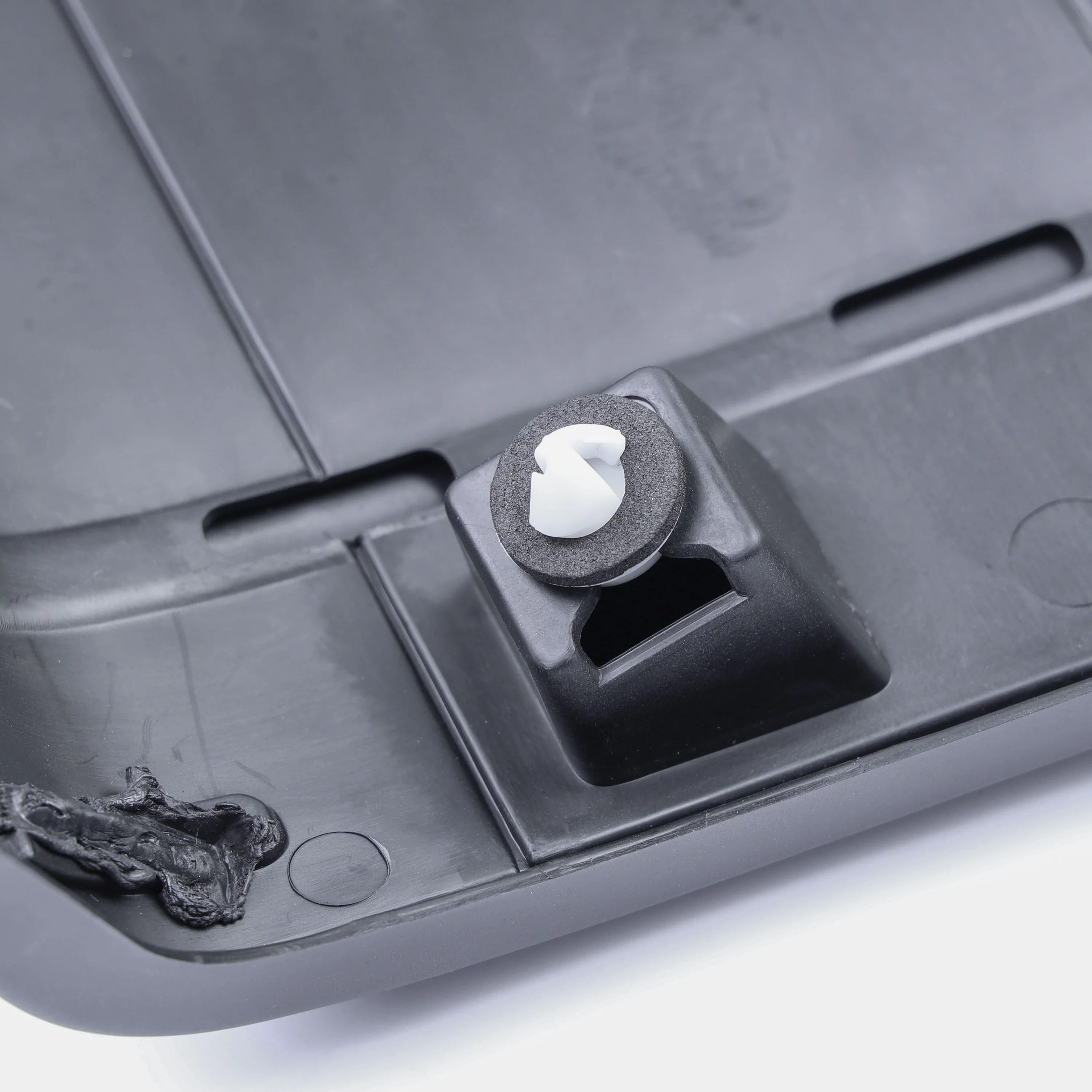 Lower Door Moulding in Primer - Front Left Small Section - for Range Rover Sport L494 - Image 3