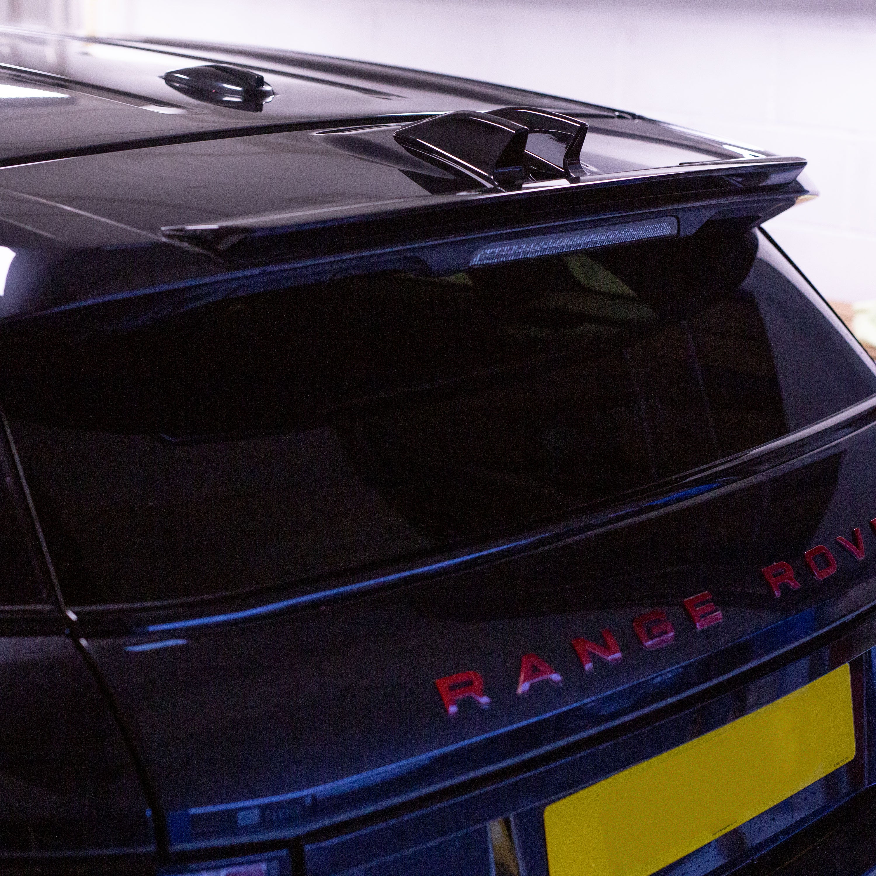 Rear Roof Spoiler Dummy Twin Aerial Range Rover Evoque 2011-15 - Image 10