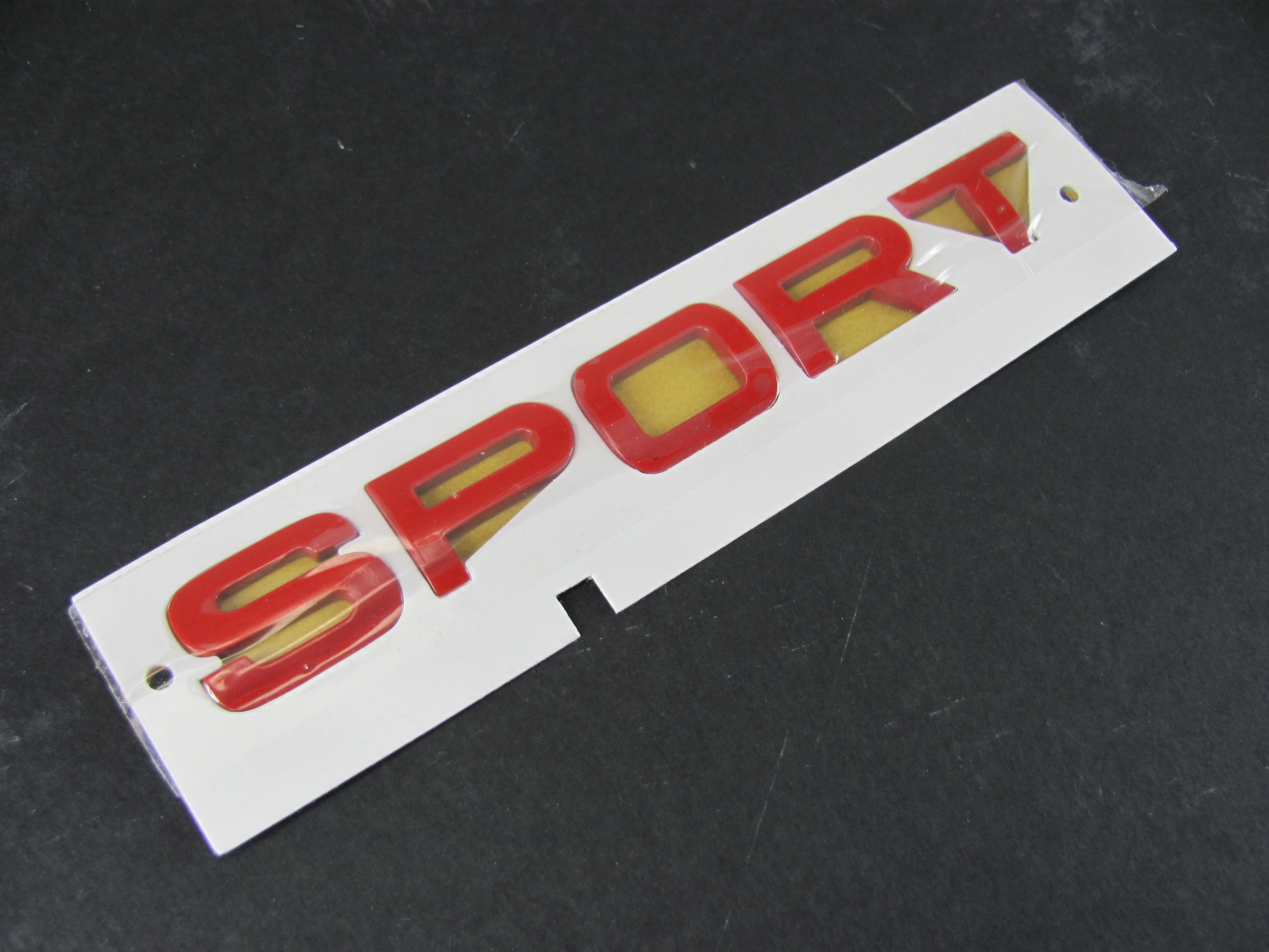 Red Tailgate Lettering - SPORT - for Range Rover Sport - Image 6