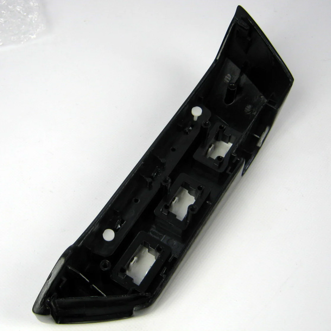 Steering Wheel Switch LH (3 Switch) - Cherry  for Range Rover Sport - Image 5