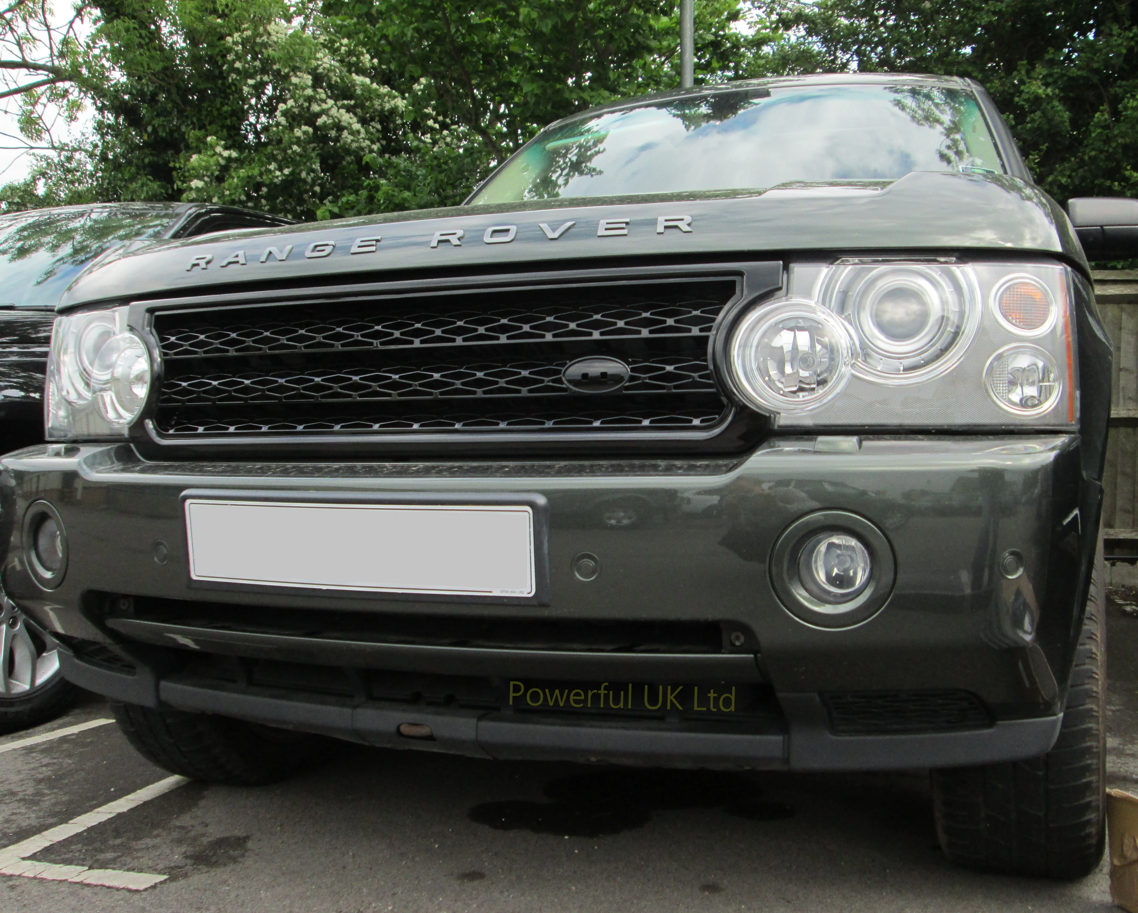 "Supercharged Style" Grille for Range Rover L322 05-09 - Black - Image 4