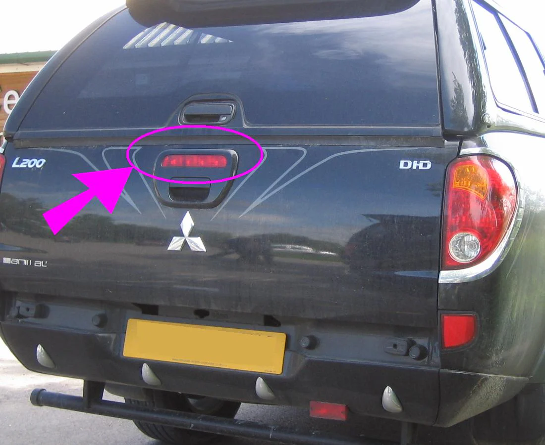 Tailgate Brake Light RED for Mitsubishi L200 - RED lens - Image 3